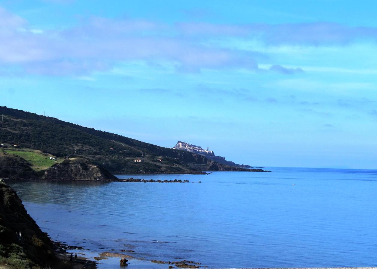 Alba Stupendo Appartamento In Villa Fronte Mare - Golfo Dell'Asinara - Internet Free Valledoria  Exteriör bild